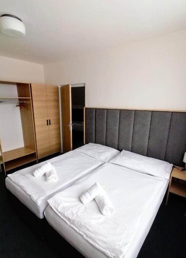 Horsky Hotel Jelenovska S Bazenem V Cene Valašské Klobouky 외부 사진