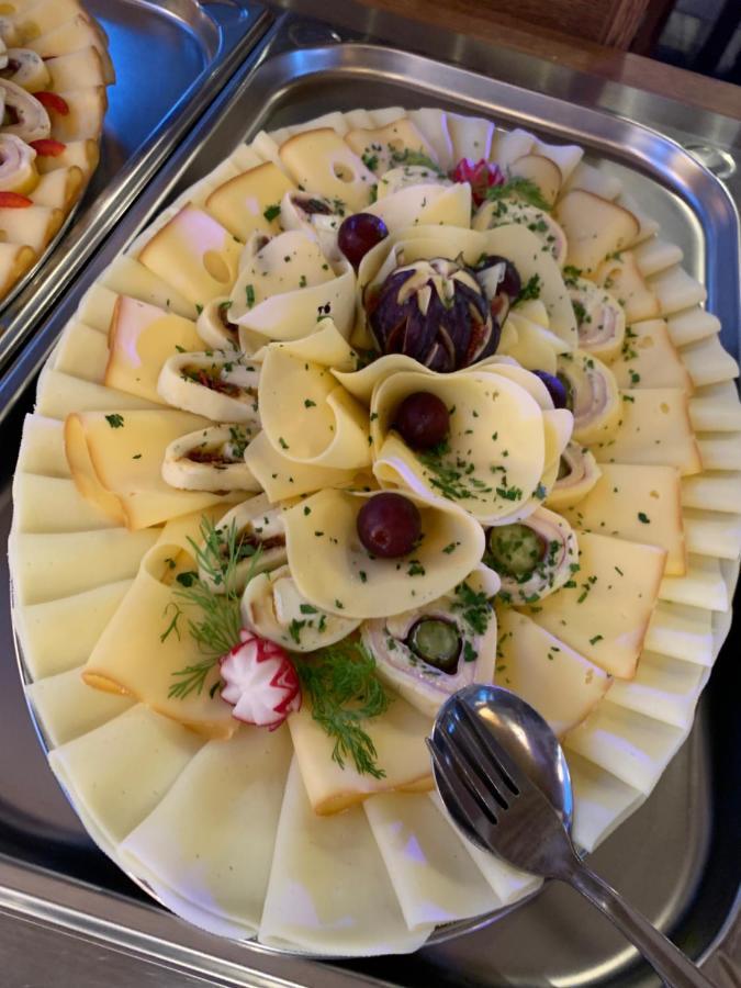 Horsky Hotel Jelenovska S Bazenem V Cene Valašské Klobouky 외부 사진