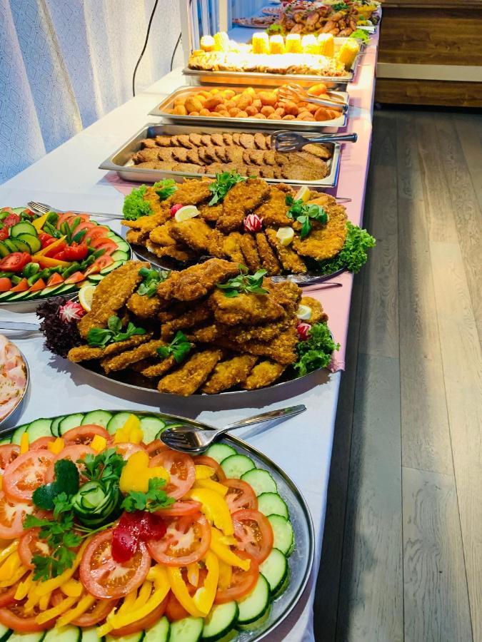 Horsky Hotel Jelenovska S Bazenem V Cene Valašské Klobouky 외부 사진