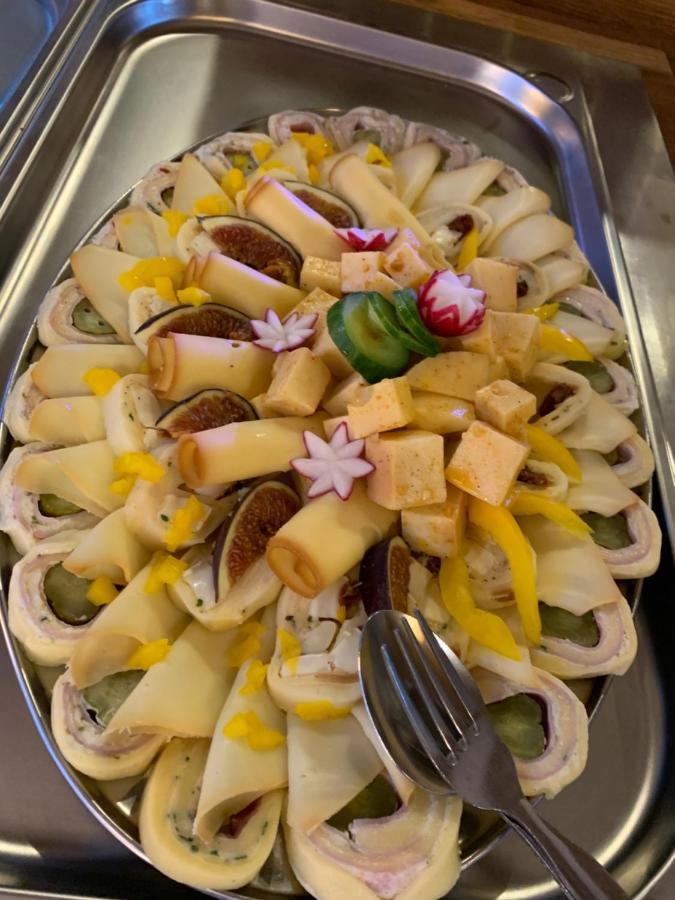 Horsky Hotel Jelenovska S Bazenem V Cene Valašské Klobouky 외부 사진