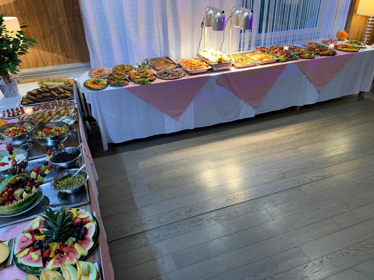 Horsky Hotel Jelenovska S Bazenem V Cene Valašské Klobouky 외부 사진