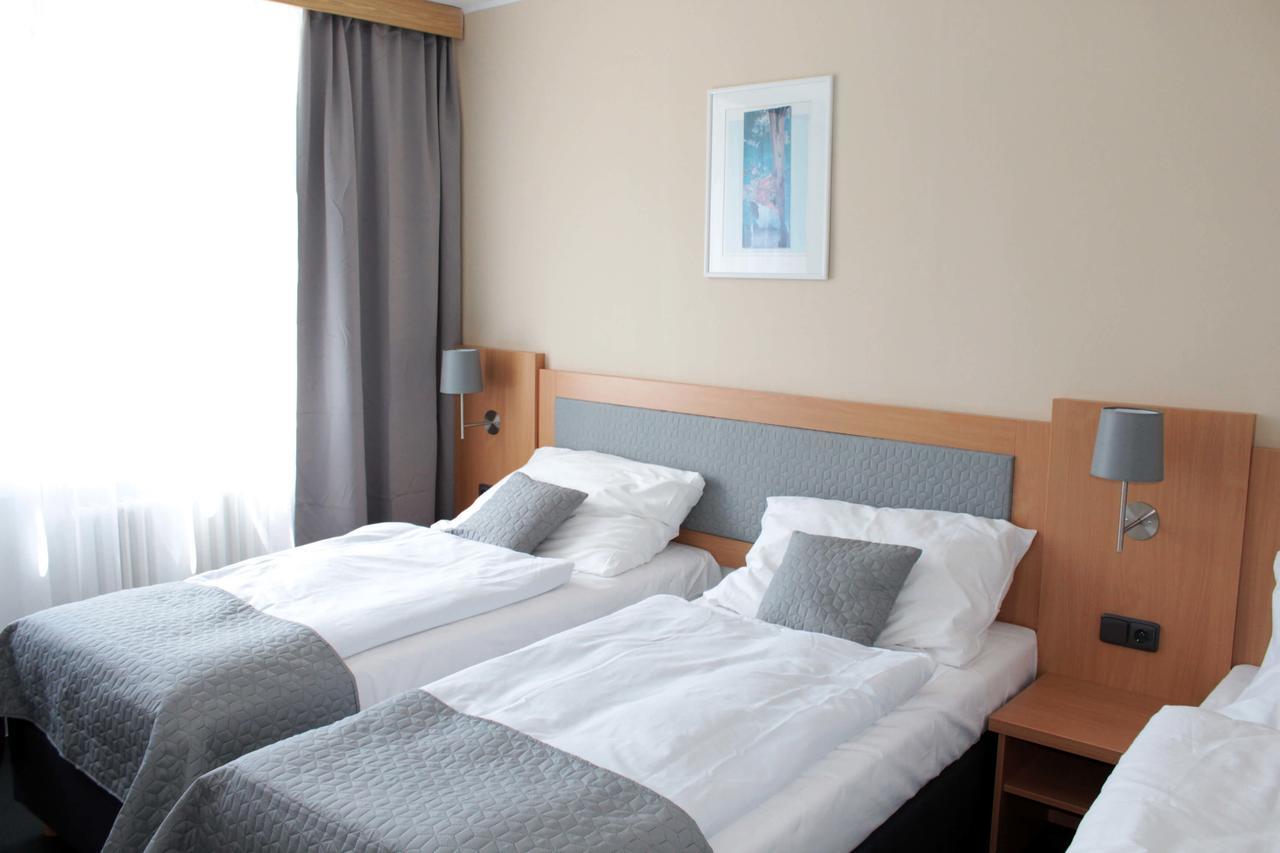 Horsky Hotel Jelenovska S Bazenem V Cene Valašské Klobouky 외부 사진