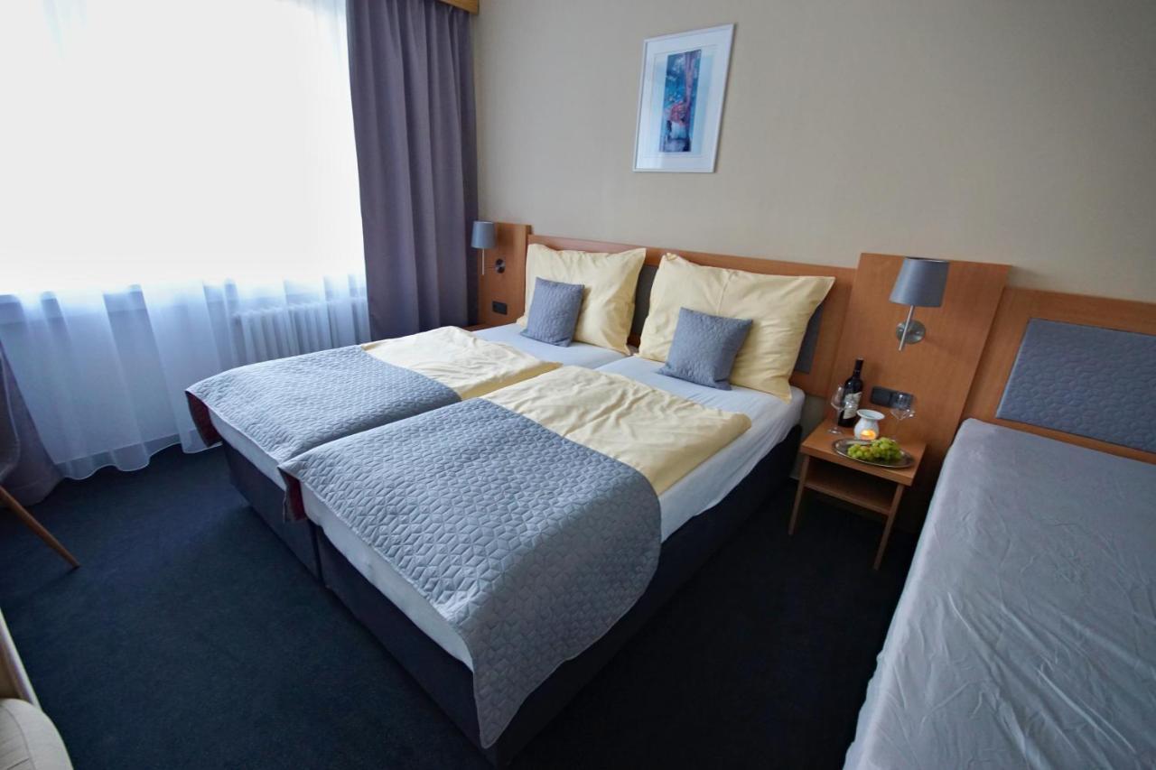 Horsky Hotel Jelenovska S Bazenem V Cene Valašské Klobouky 외부 사진