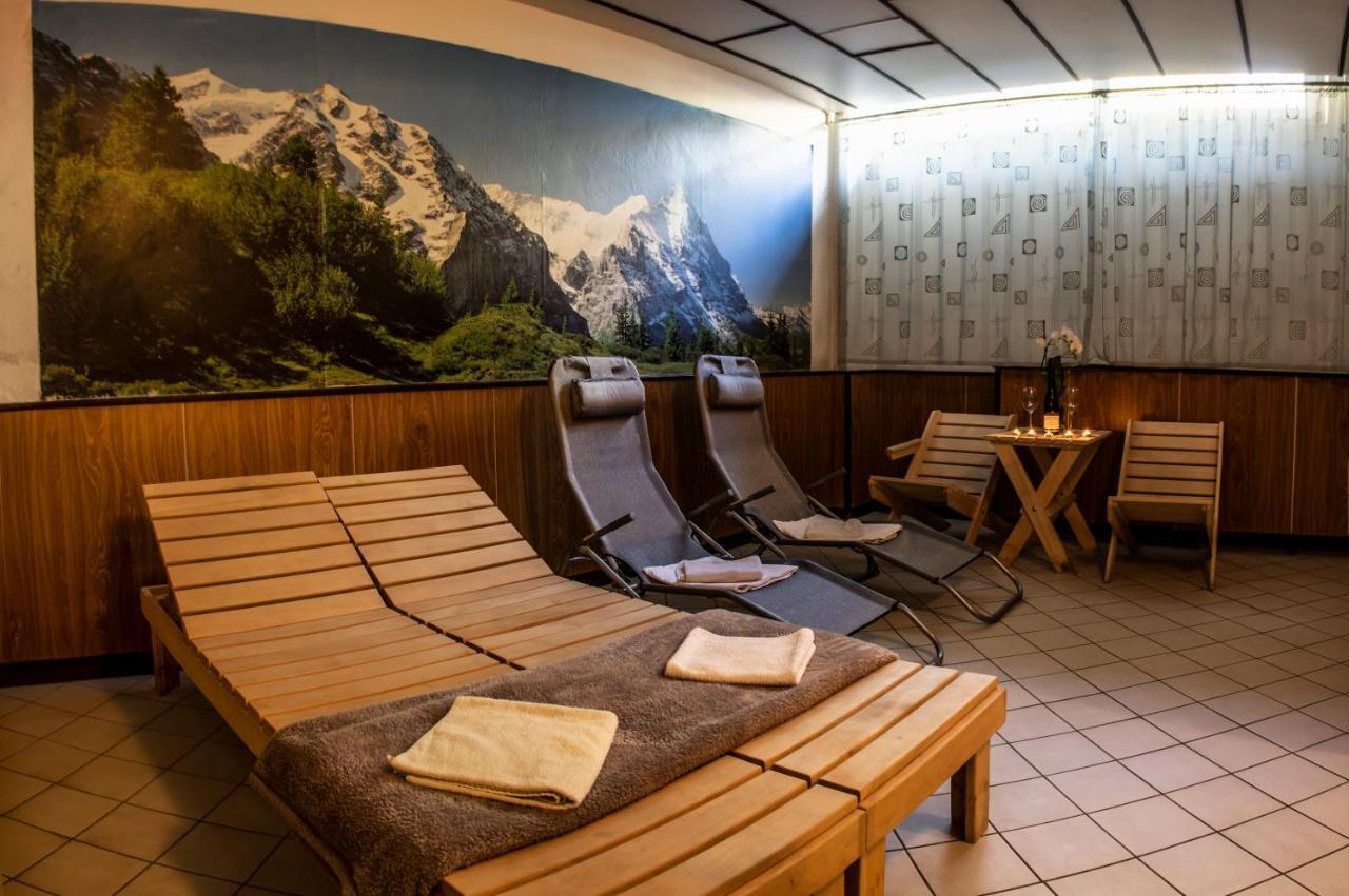Horsky Hotel Jelenovska S Bazenem V Cene Valašské Klobouky 외부 사진